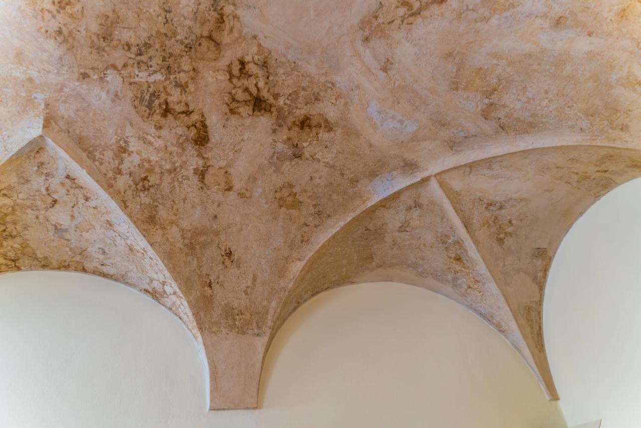 Il Loft Di Quintino Apartment Parma Bagian luar foto