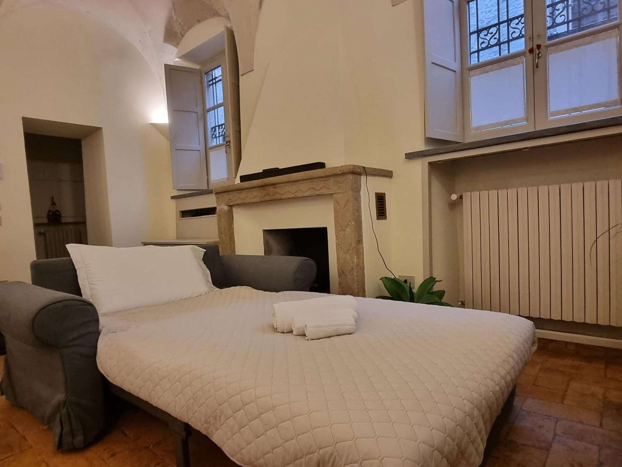 Il Loft Di Quintino Apartment Parma Bagian luar foto